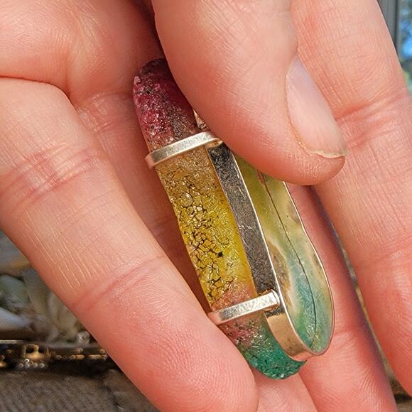 Vibrant Rainbow Solar Quartz Pendant – Nature’s Beauty in Sterling Silver - Picture 9 of 10